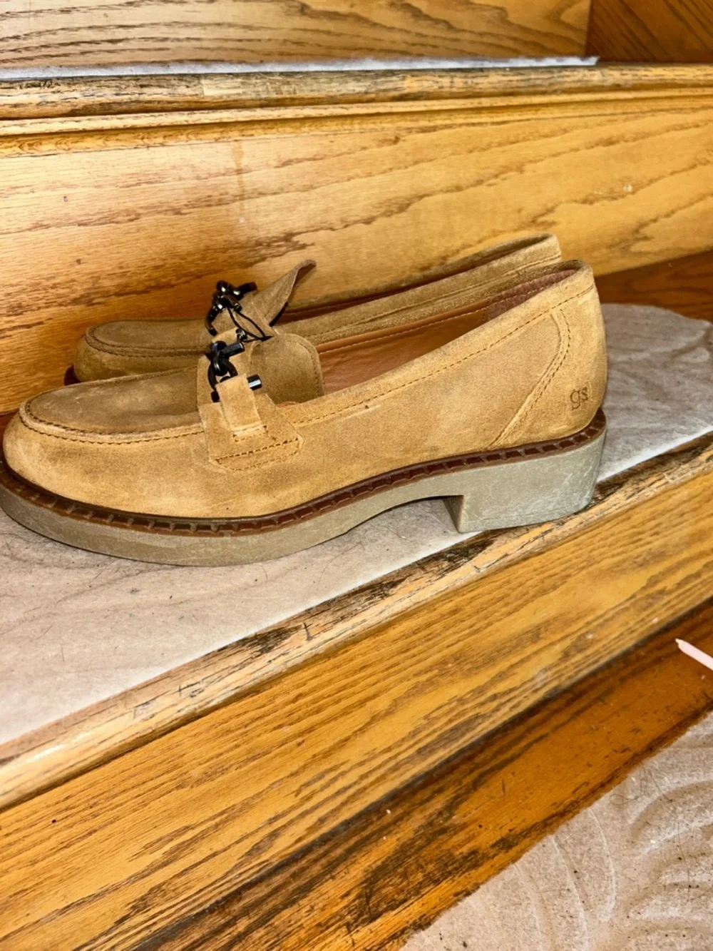NWT Gentle souls loafers